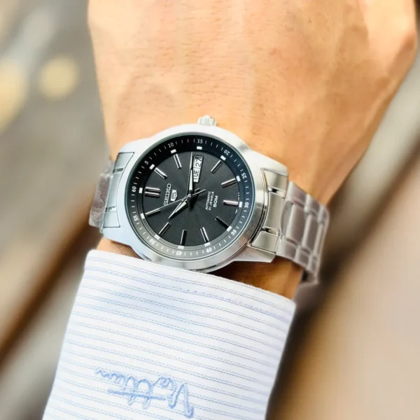 SEIKO 5 SNKM87K1 ruka | HETA 1892 Sarajevo