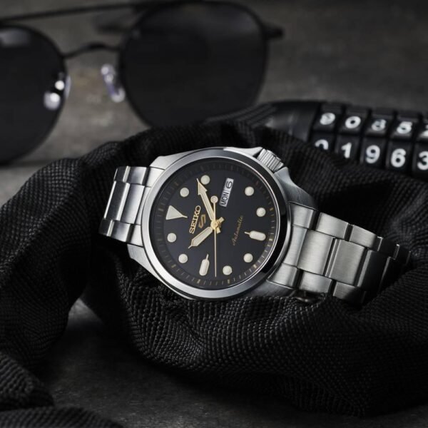 SEIKO 5 SRPE57K1 modern | HETA 1892 satovi i nakit Sarajevo