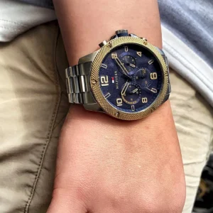 TOMMY HILFIGER MUŠKI SAT 1792031 ruka | HETA 1892 satovi i nakit Sarajevo