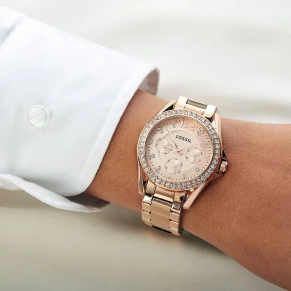FOSSIL ŽENSKI SAT F-ES2811 ruka | HETA 1892 satovi i nakit Sarajevo