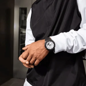 CASIO G-SHOCK GA-2100WD-1AER MUŠKI SAT ruka | HETA 1892 satovi i nakit Sarajevo