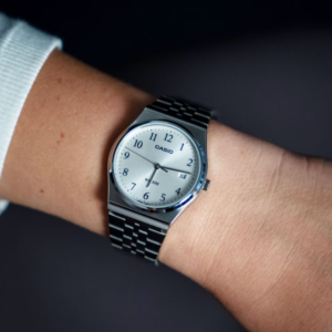 CASIO MTP-B145D-7BVEF SAT ruka | HETA 1892 satovi i nakit Sarajevo