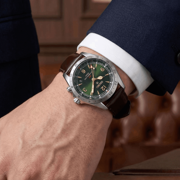 SEIKO PROSPEX ALPINIST GMT HBC007J1 ruka | HETA 1892 satovi i nakit Sarajevo