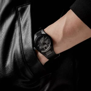 CASIO EDIFICE EFK-100XPB-1AER MUŠKI SAT – na ruci
