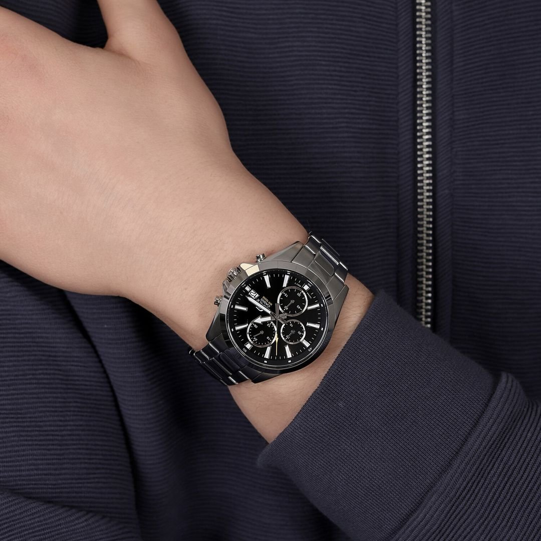 CASIO EDIFICE EFV-560D-1AVUEF MUŠKI SAT ruka | HETA 1892 satovi i nakit Sarajevo