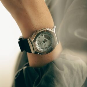 CASIO G-SHOCK GM-S2110-2AER ŽENSKI SAT ruka | HETA 1892 satovi i nakit Sarajevo